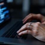 Fuite de données bancaires : stratégies efficaces pour sécuriser votre compte contre les fraudes découvrez des stratégies efficaces pour protéger votre compte bancaire contre les fraudes suite à une fuite de données. apprenez à sécuriser vos informations et à prévenir les risques dès maintenant.